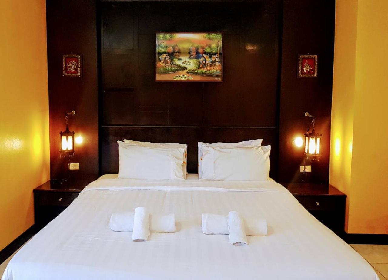 Baantonkhaokata Hotel Eksteriør bilde